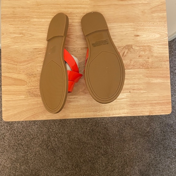 Sandals - Picture 3 of 4